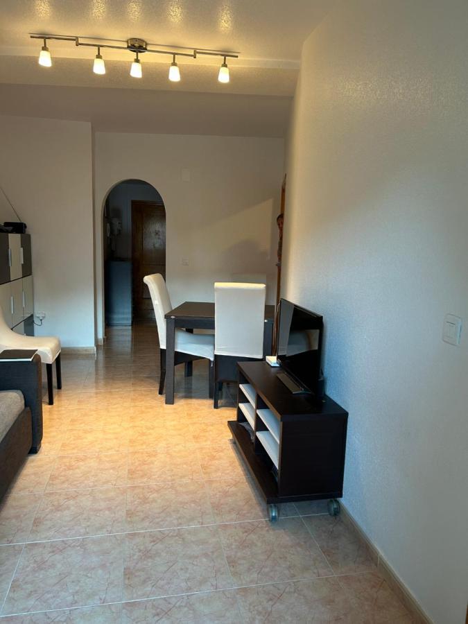 Andy'S Apartment Торрев'єха Екстер'єр фото