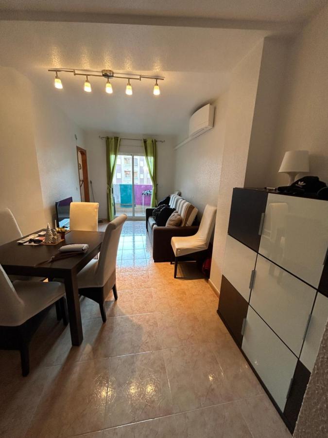 Andy'S Apartment Торрев'єха Екстер'єр фото